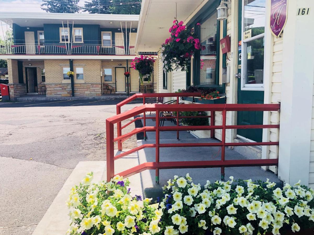 Motel Saint-Hilaire Mont-Saint-Hilaire Exterior photo
